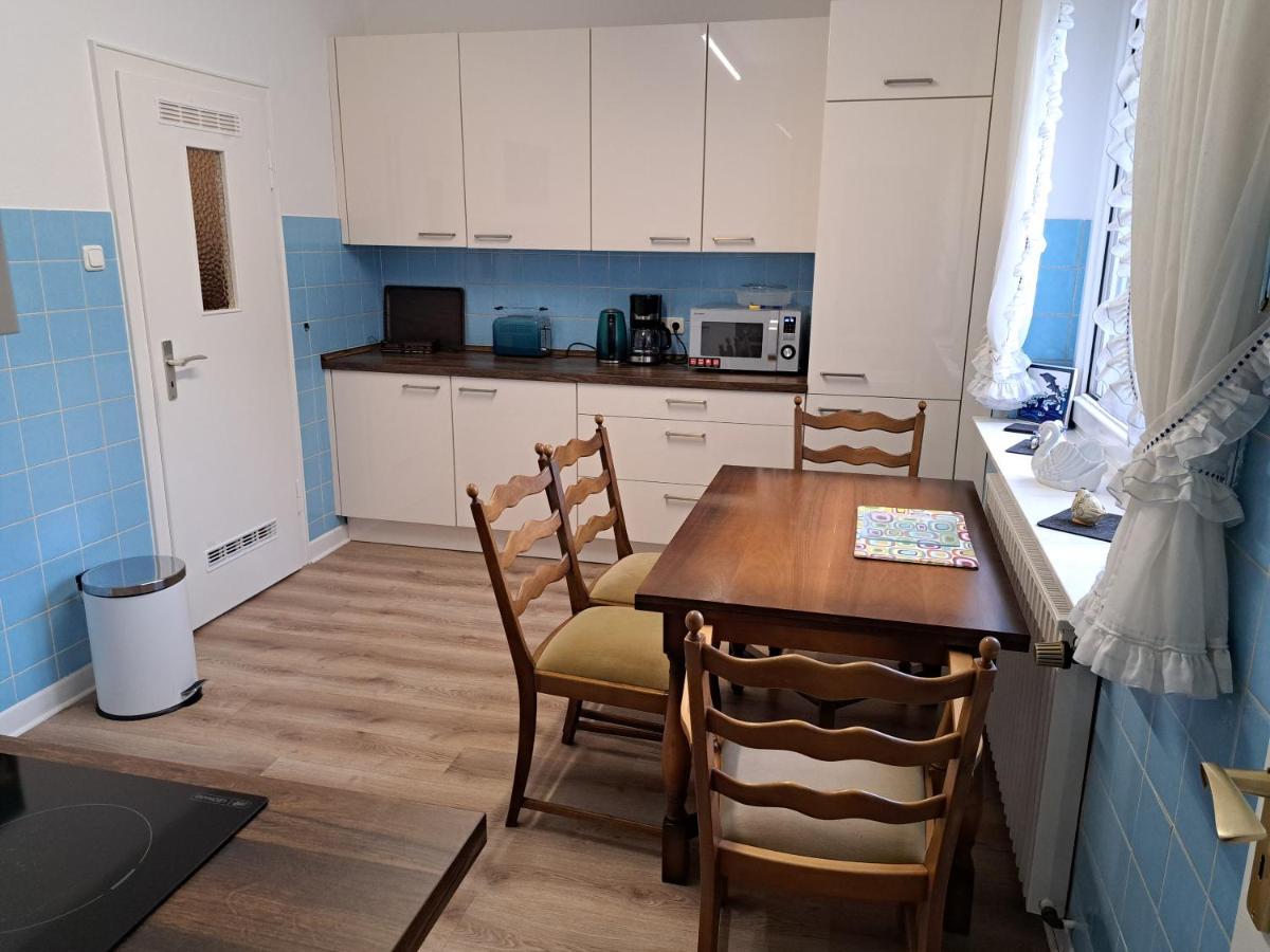 Muttis Apartment بوروسيا مونشنغلادباخ المظهر الخارجي الصورة